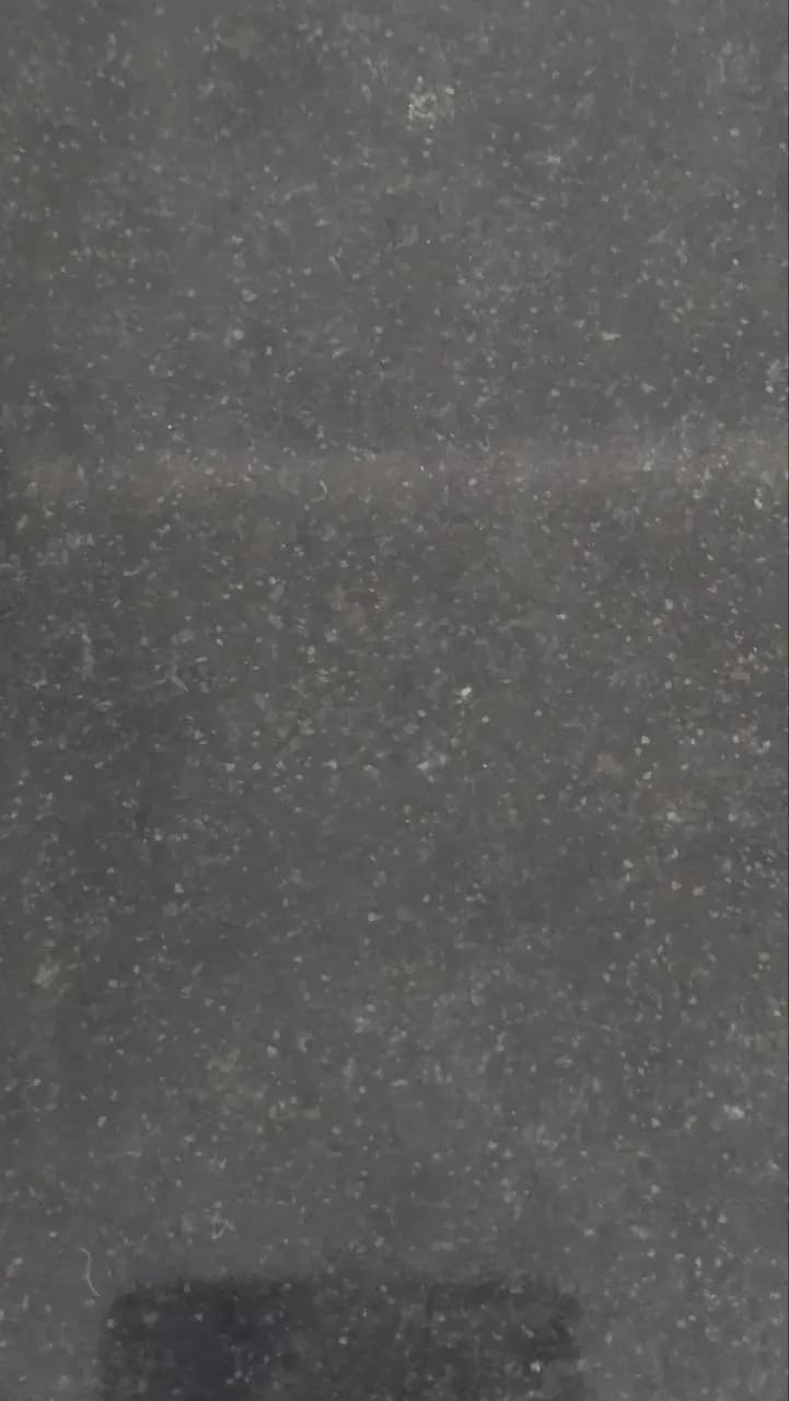 Nero Poler - montaż schodów i granitów